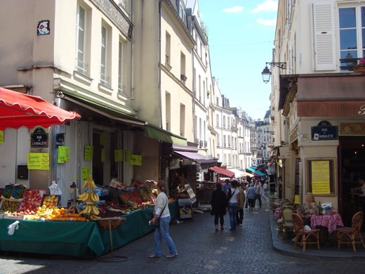 Roh ulic Rue Mouffetard a Rue de l'Arbalète v 5. obvodu
